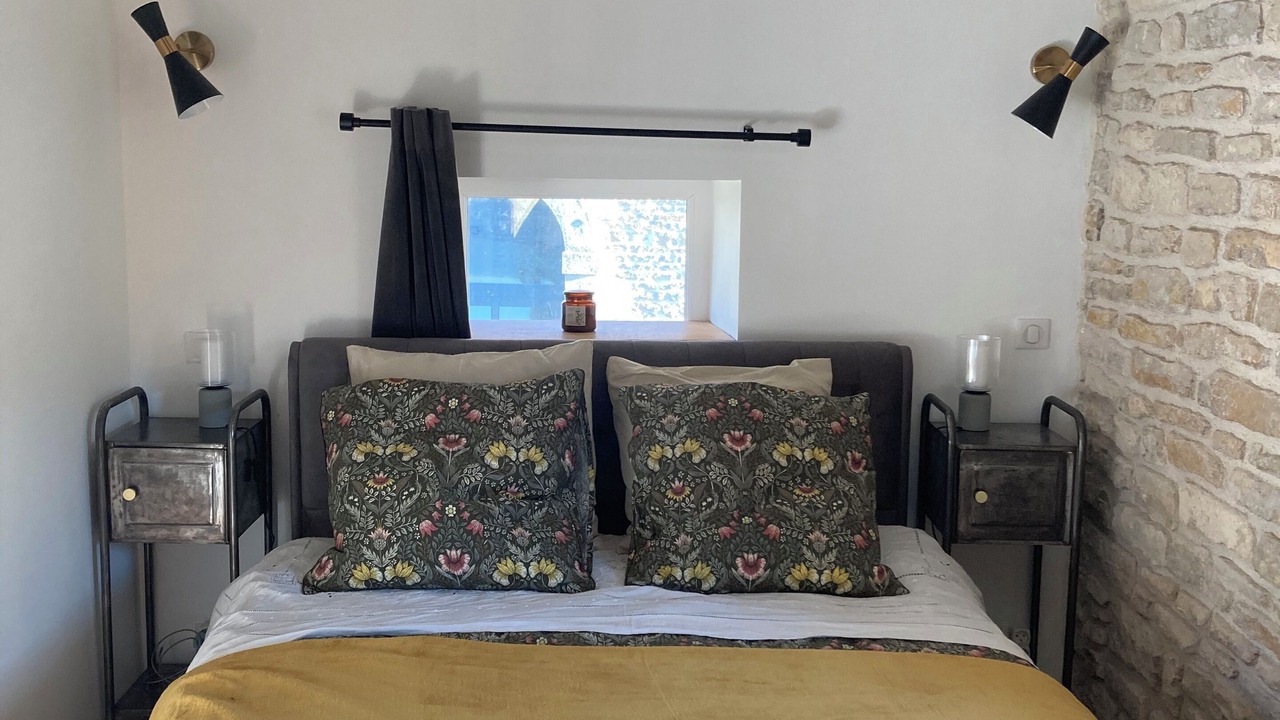 Photo of Bedroom in LIsle-sur-Serein