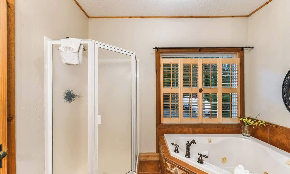 Photo of Bathroom in Dandridge