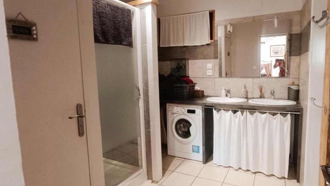 Photo of Bathroom in Chevroches