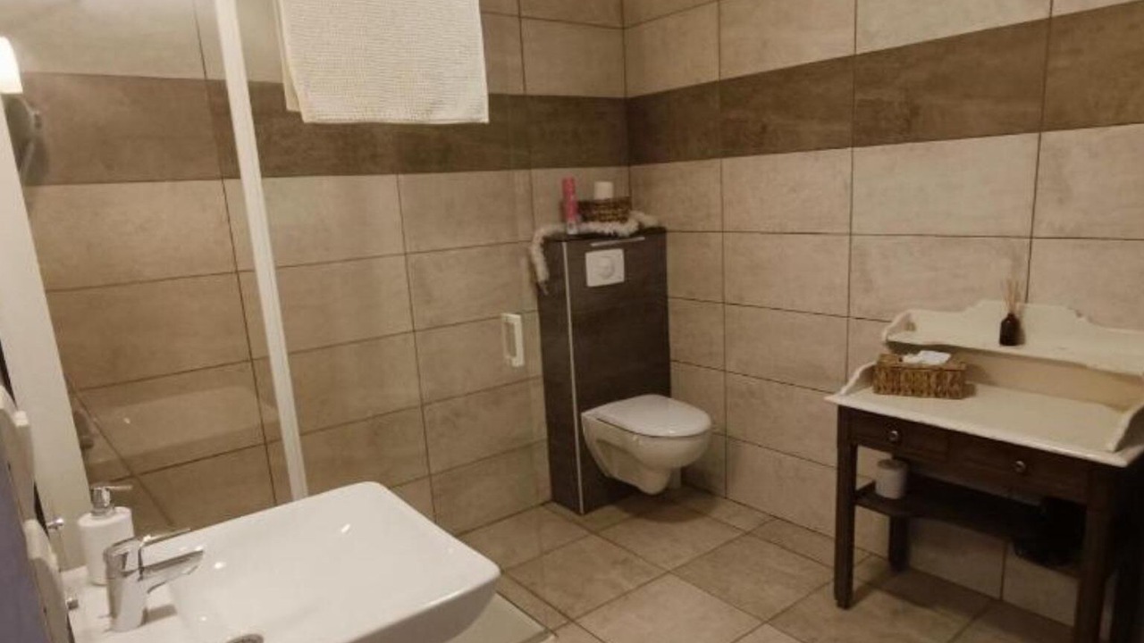 Photo of Bathroom in Chevroches