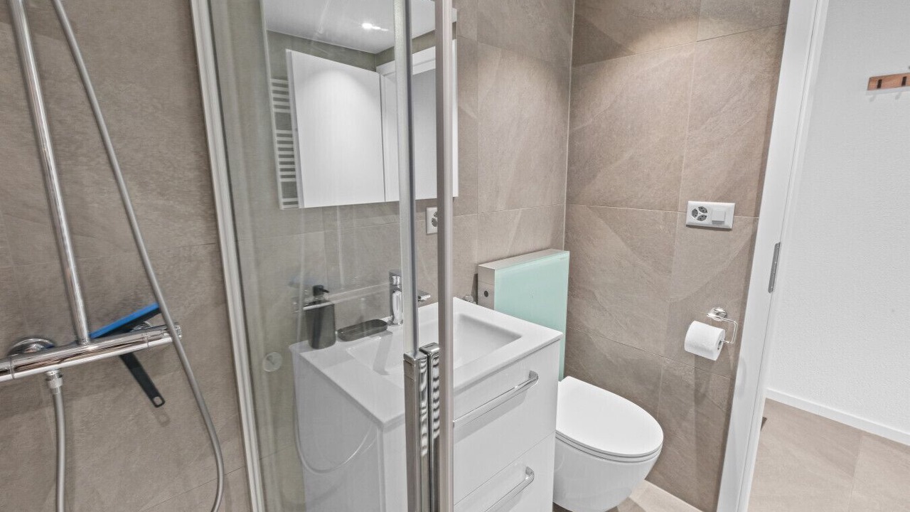 Photo of Bathroom in Noes