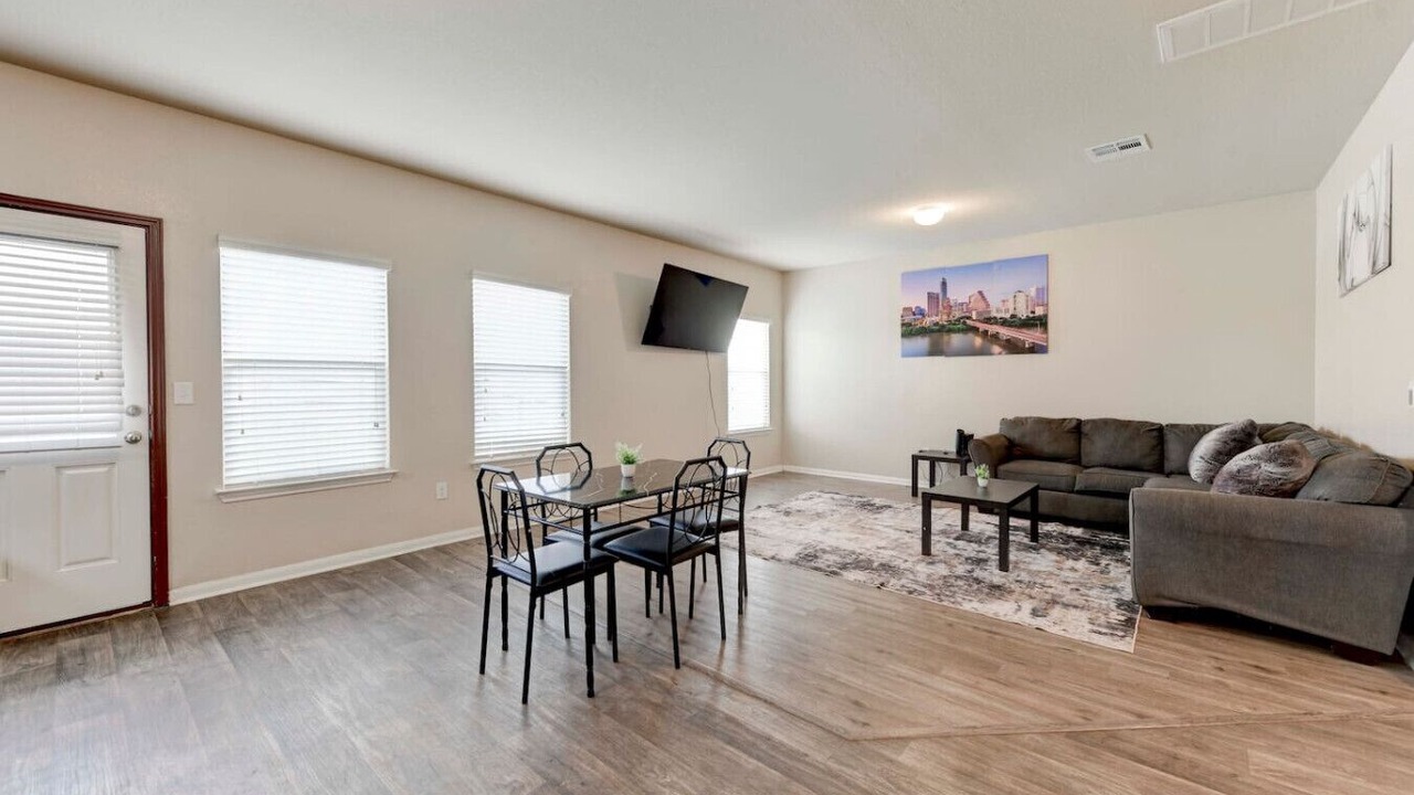 Photo of Livingroom in Austin