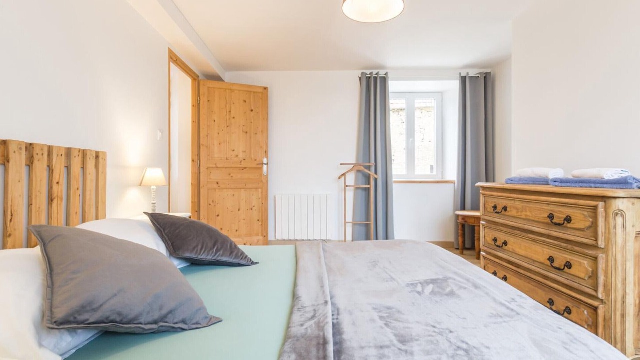 Photo of Bedroom in Besneville