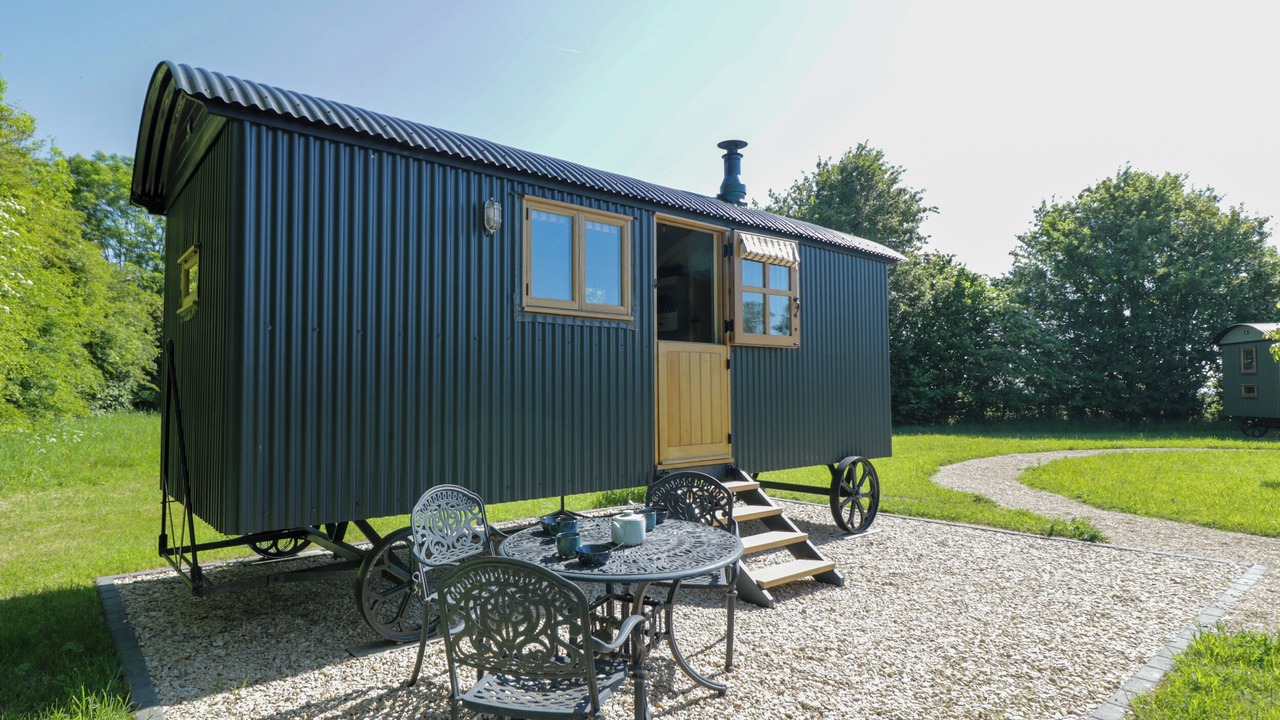 Photo of Outdoor in South Leigh