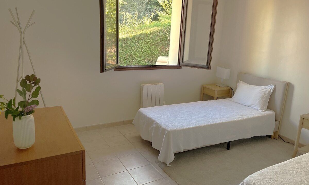 Photo of Bedroom in Conjux