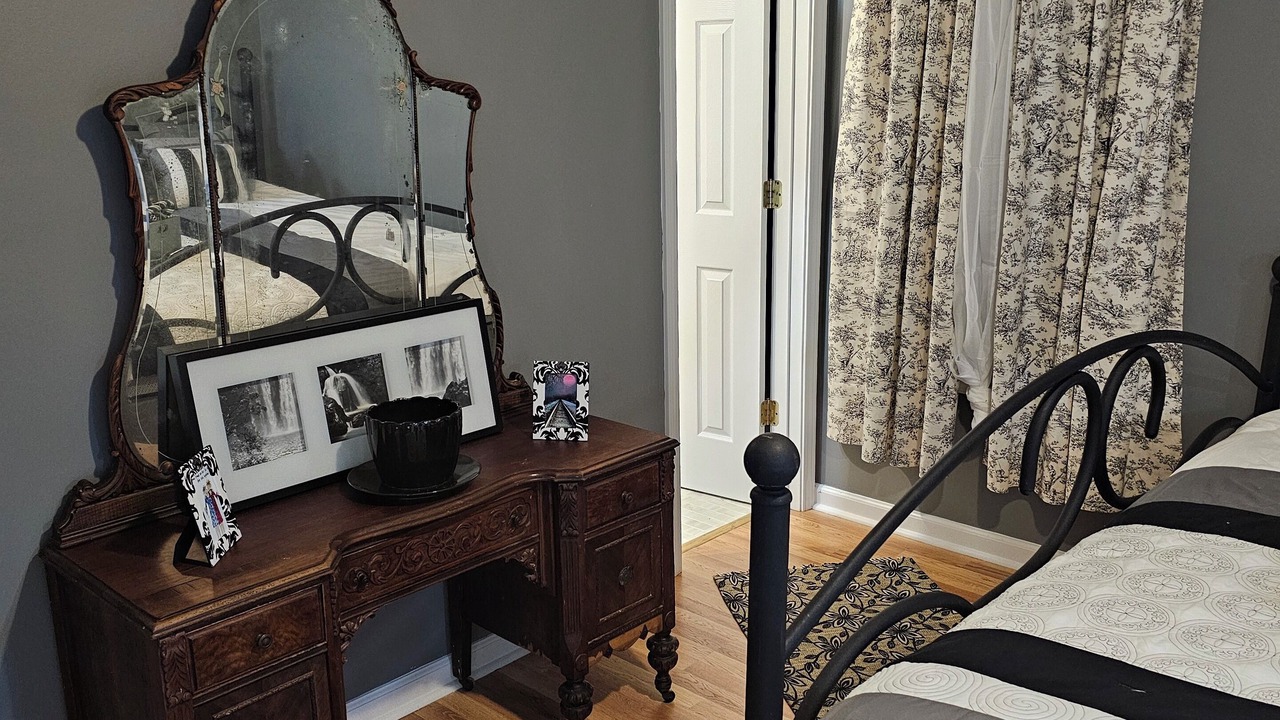 Photo of Bedroom in Varnville