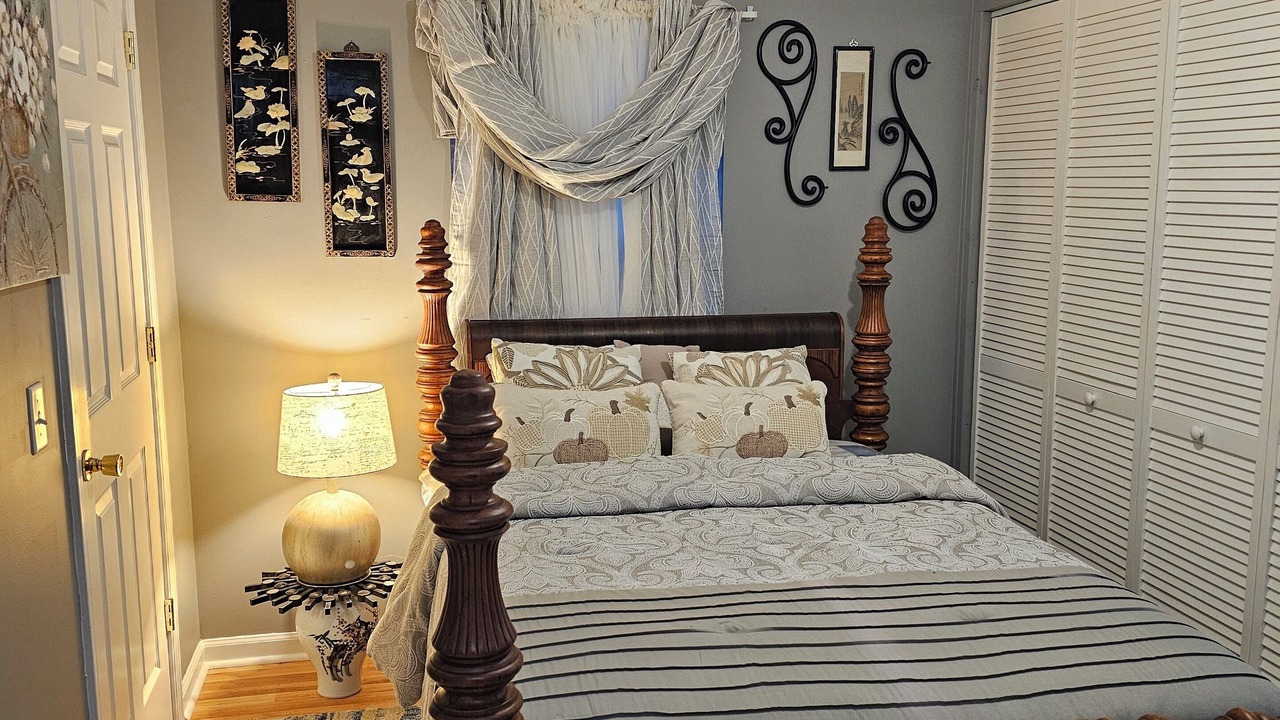 Photo of Bedroom in Varnville