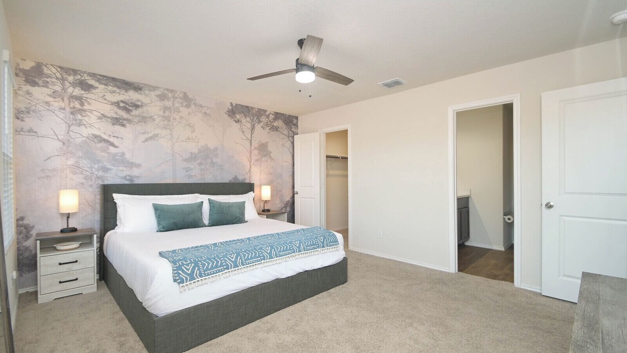 Photo of Bedroom in Medina Valley