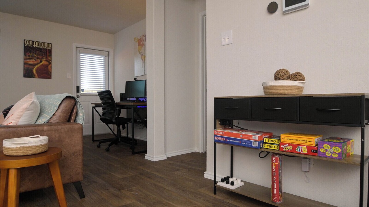 Photo of Bedroom in Medina Valley