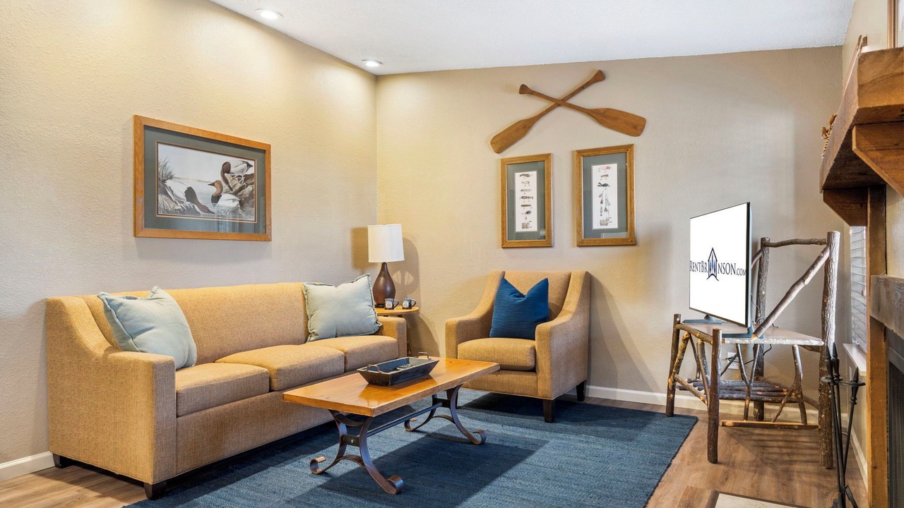 Photo of Livingroom in Kimberling City