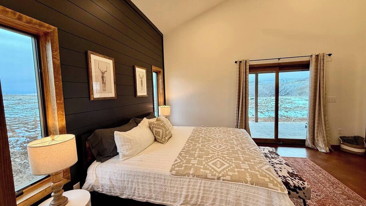 Photo of Others in Shell