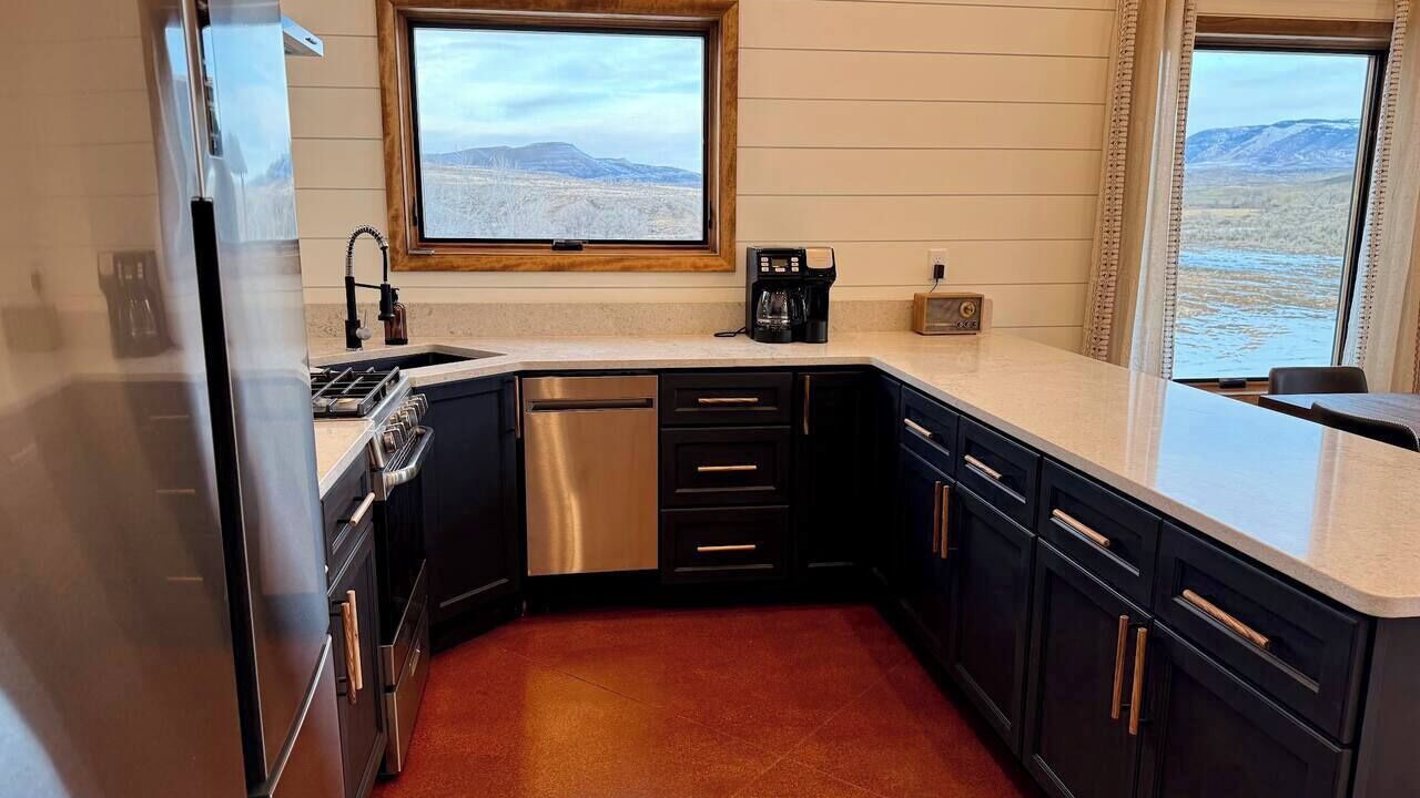 Photo of Others in Shell