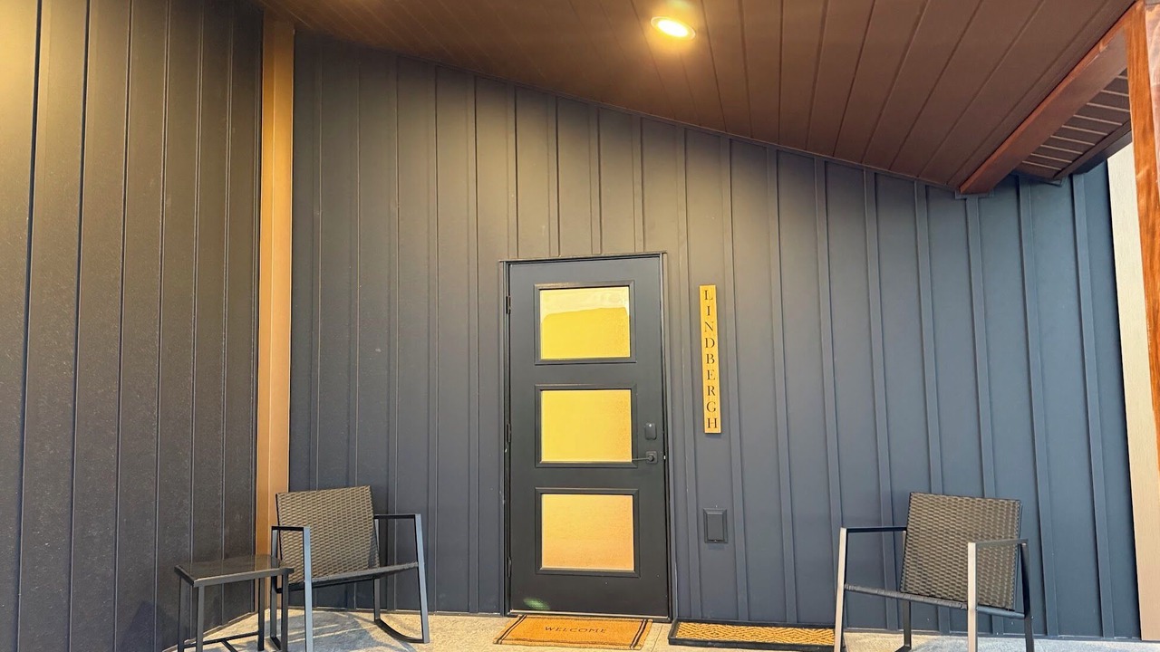 Photo of Outdoor in Shell