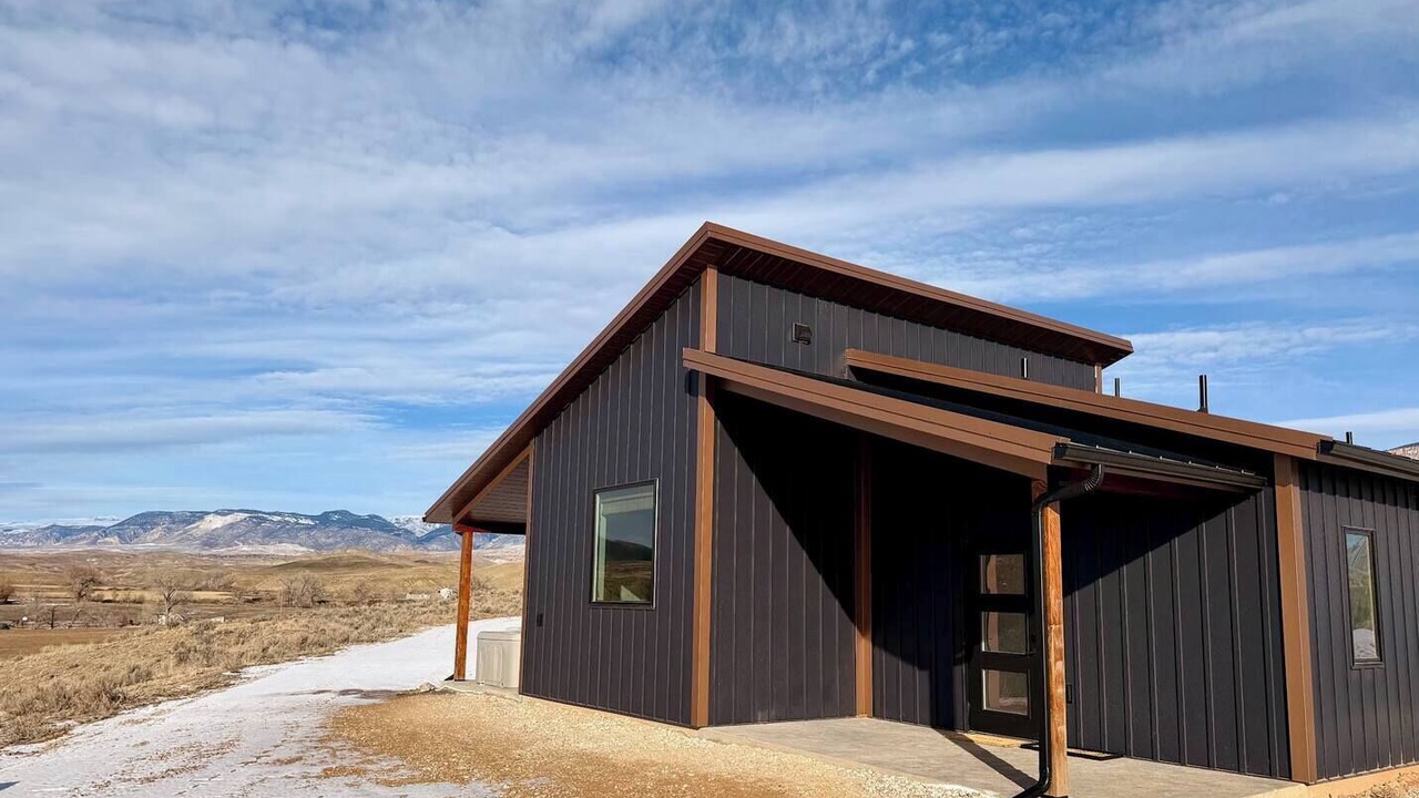 Photo of Outdoor in Shell