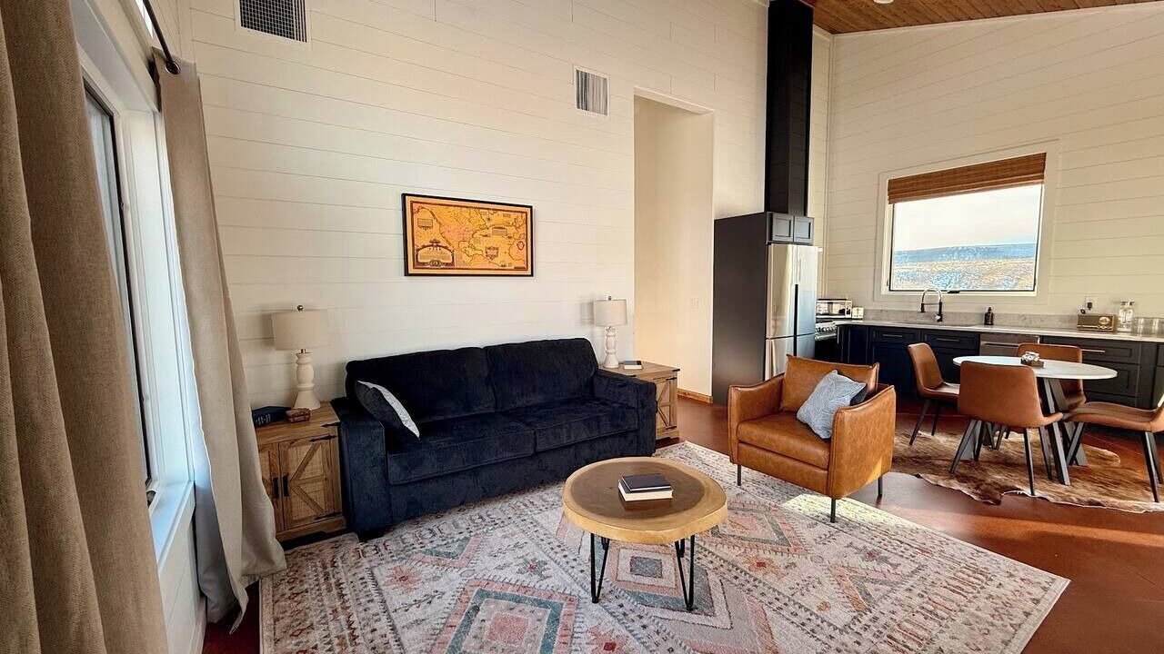 Photo of Bedroom in Shell