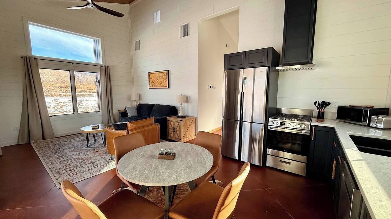 Photo of Others in Shell