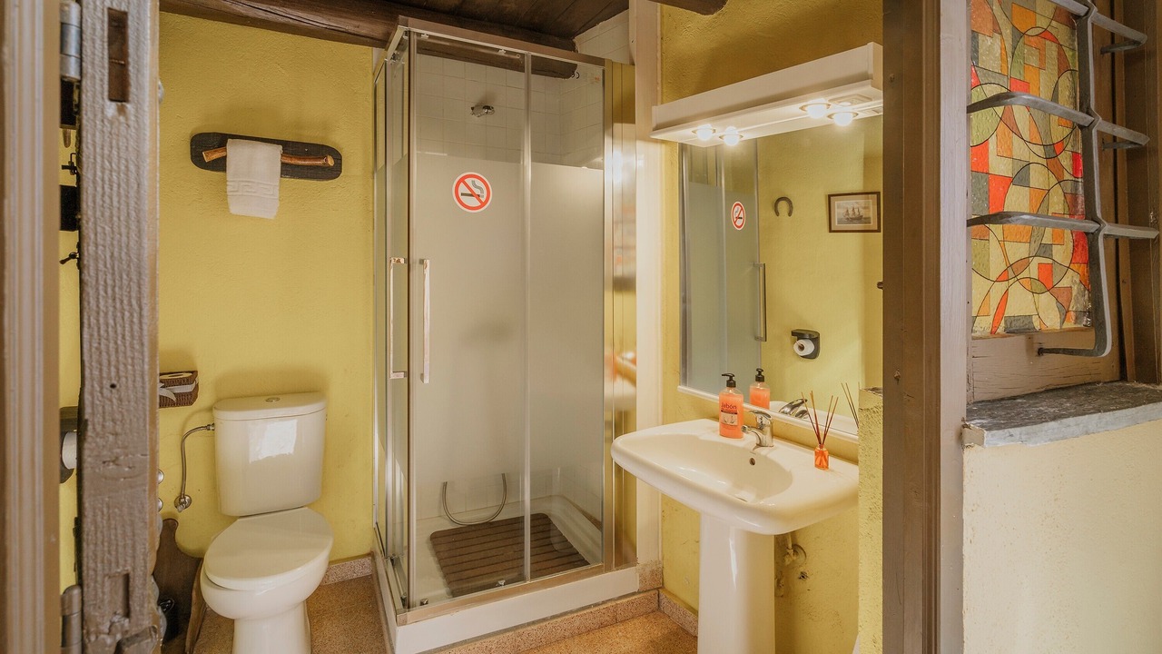 Photo of Bathroom in Munopedro