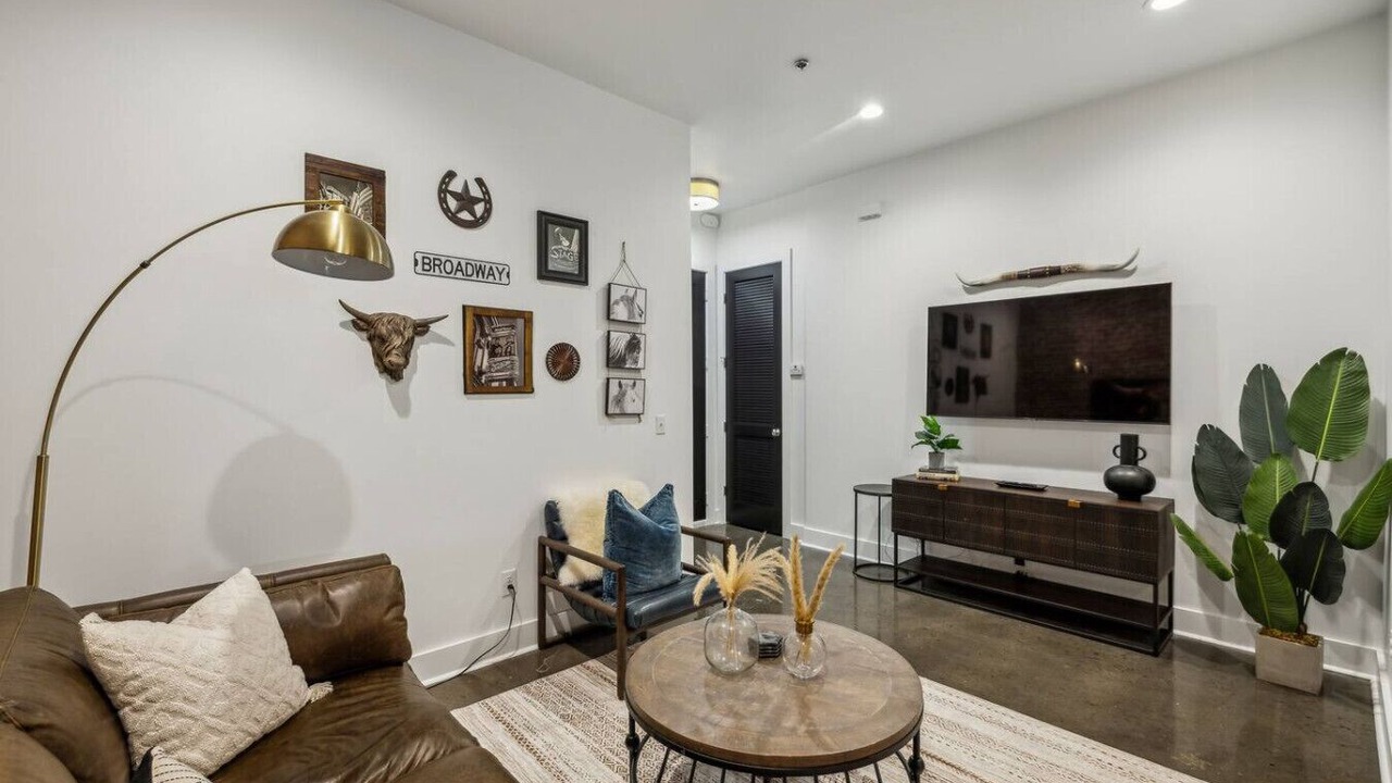 Photo of Livingroom in West End