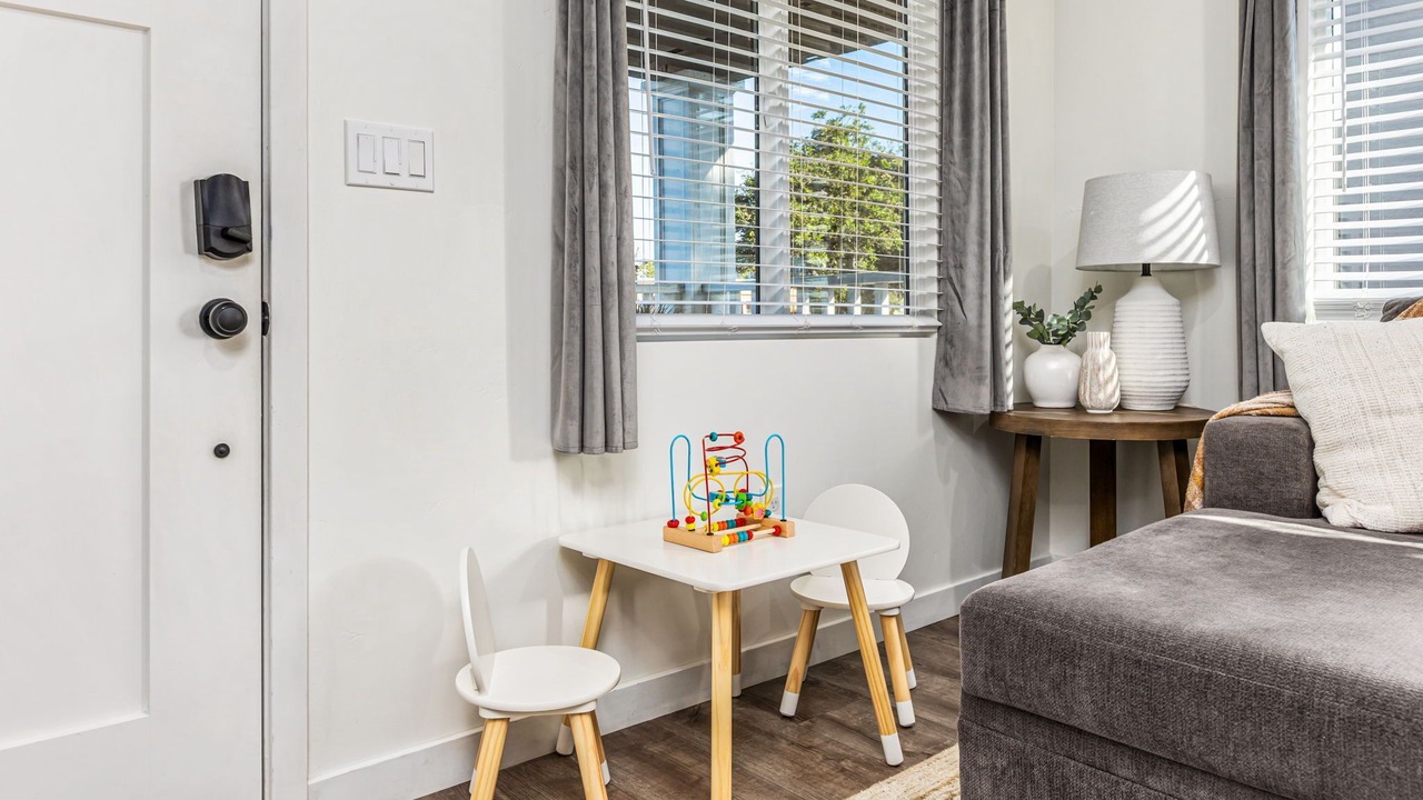 Photo of Livingroom in Normal Heights