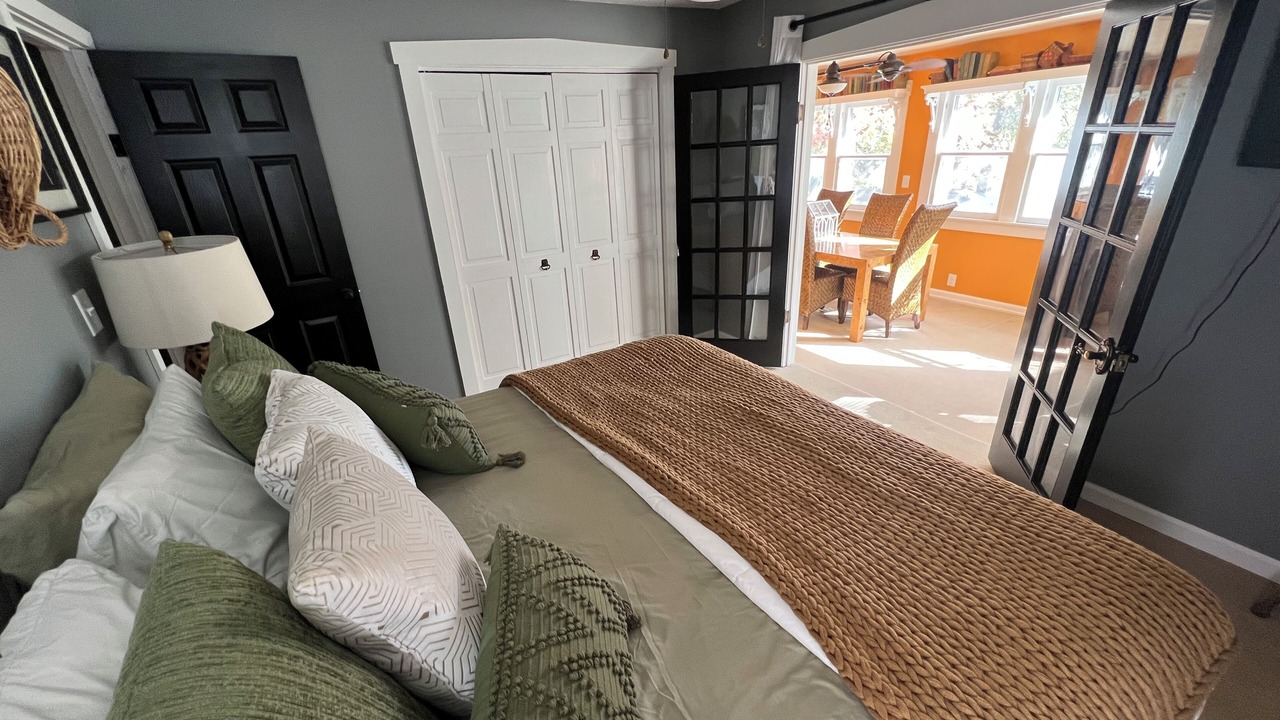 Photo of Bedroom in Baxter Springs