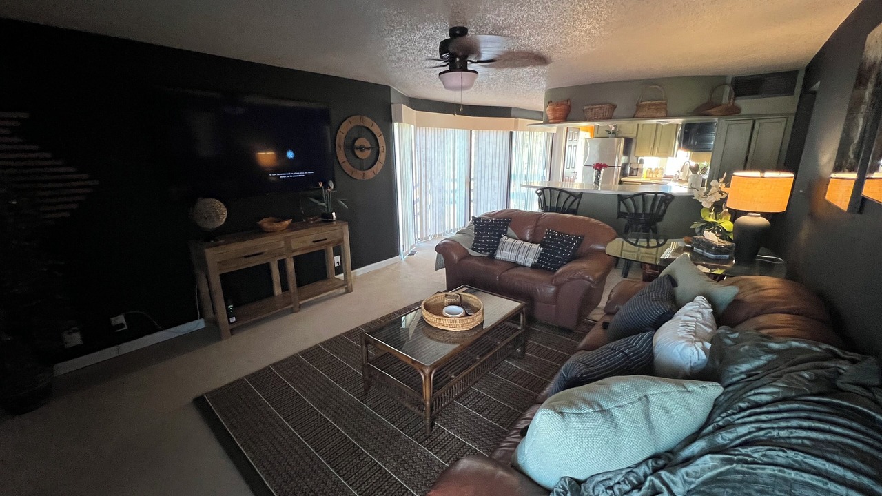 Photo of Livingroom in Baxter Springs