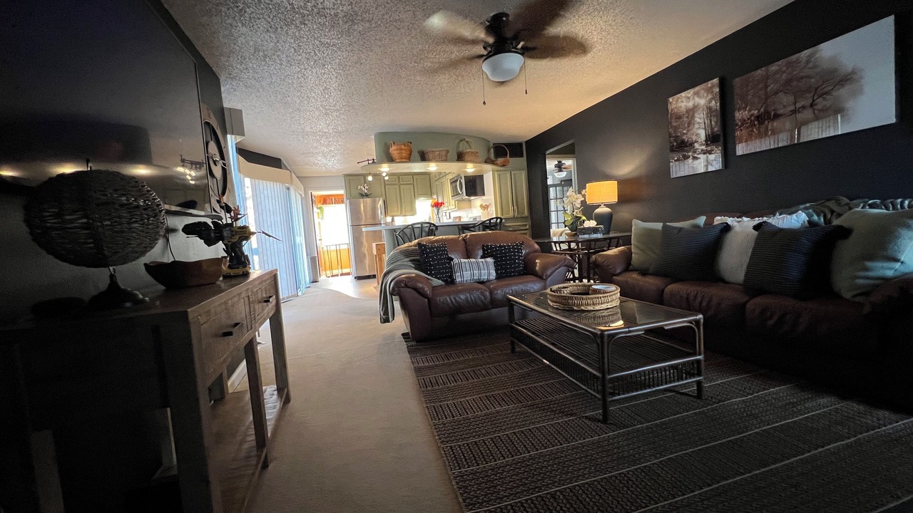 Photo of Livingroom in Baxter Springs