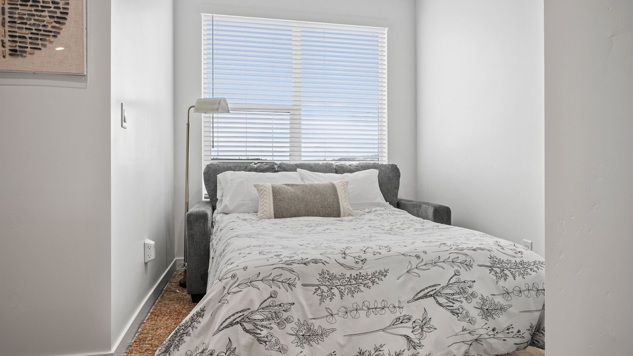 Photo of Bedroom in Mountain Green