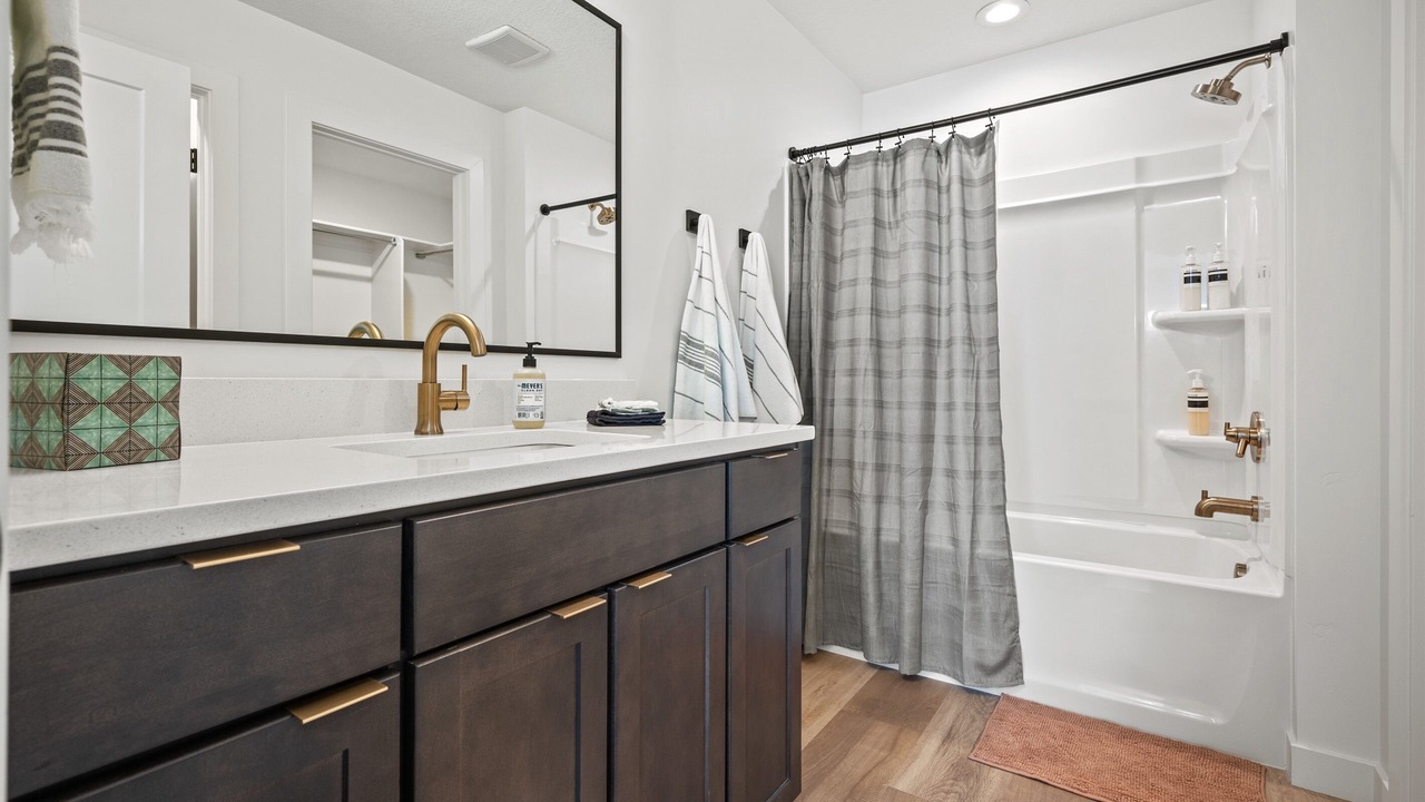 Photo of Bathroom in Mountain Green