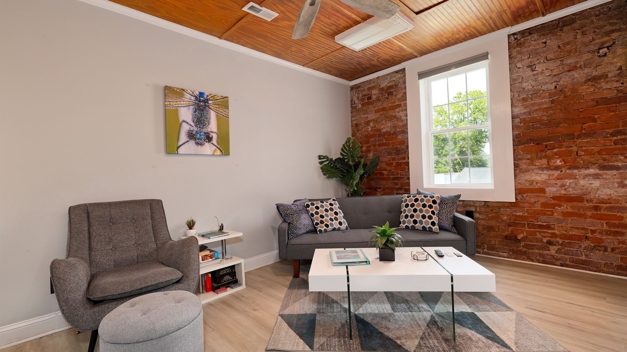 Photo of Livingroom in Bassett