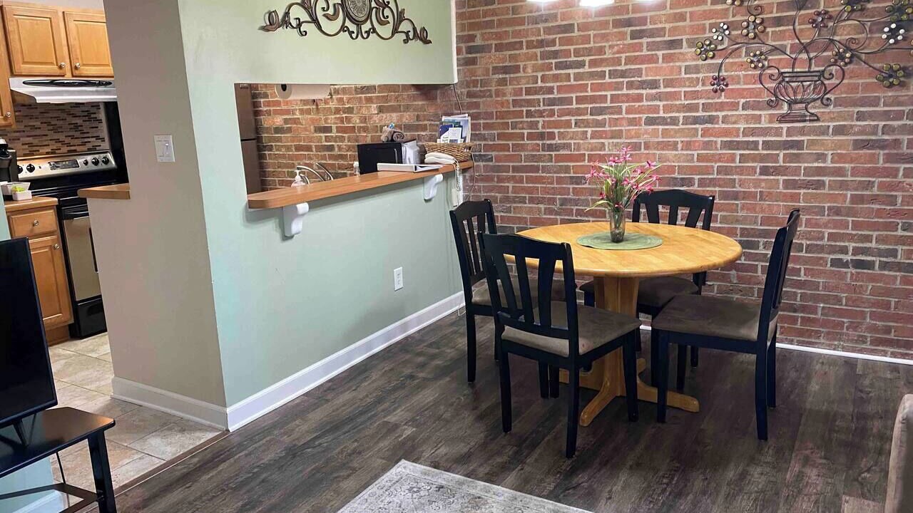Photo of Bedroom in Downtown
