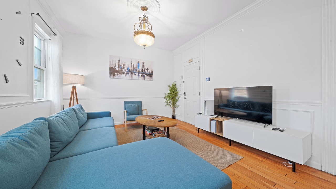 Photo of Livingroom in Bayonne