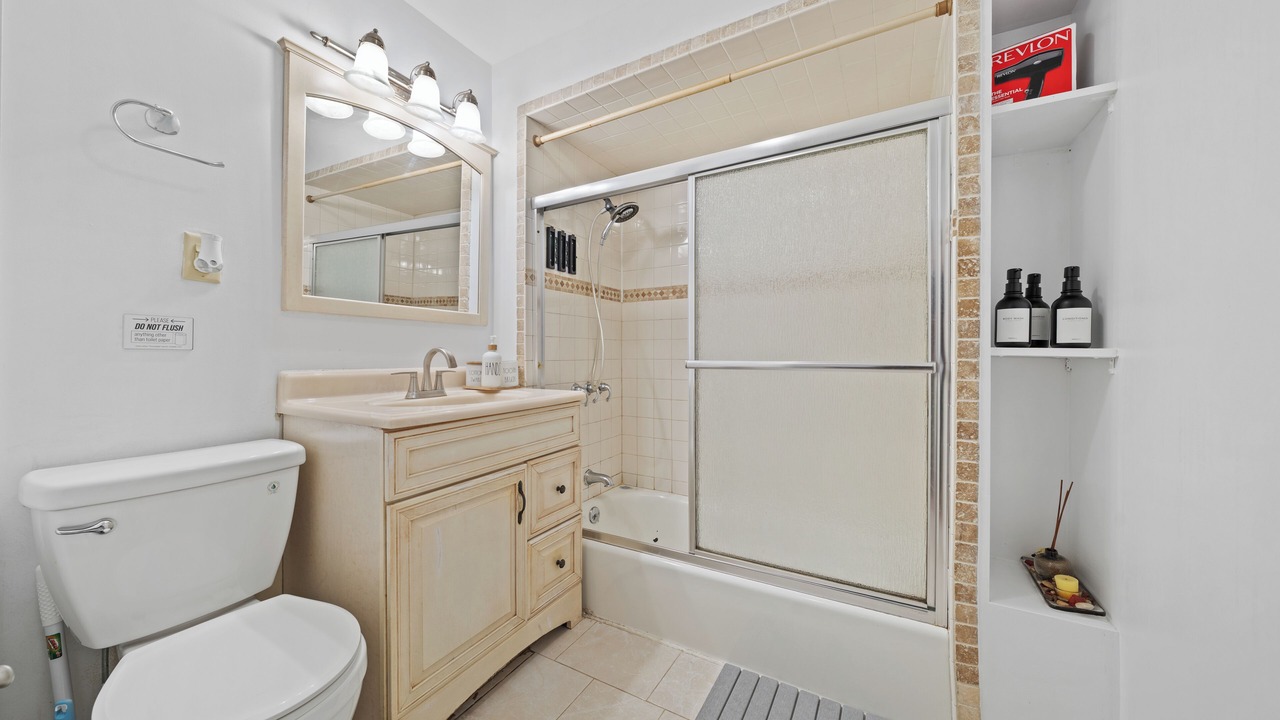 Photo of Bathroom in Bayonne