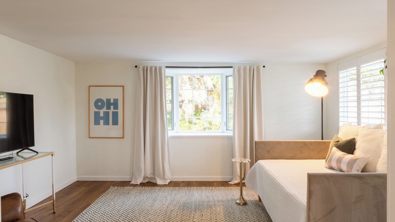 Photo of Bedroom in Poulsbo