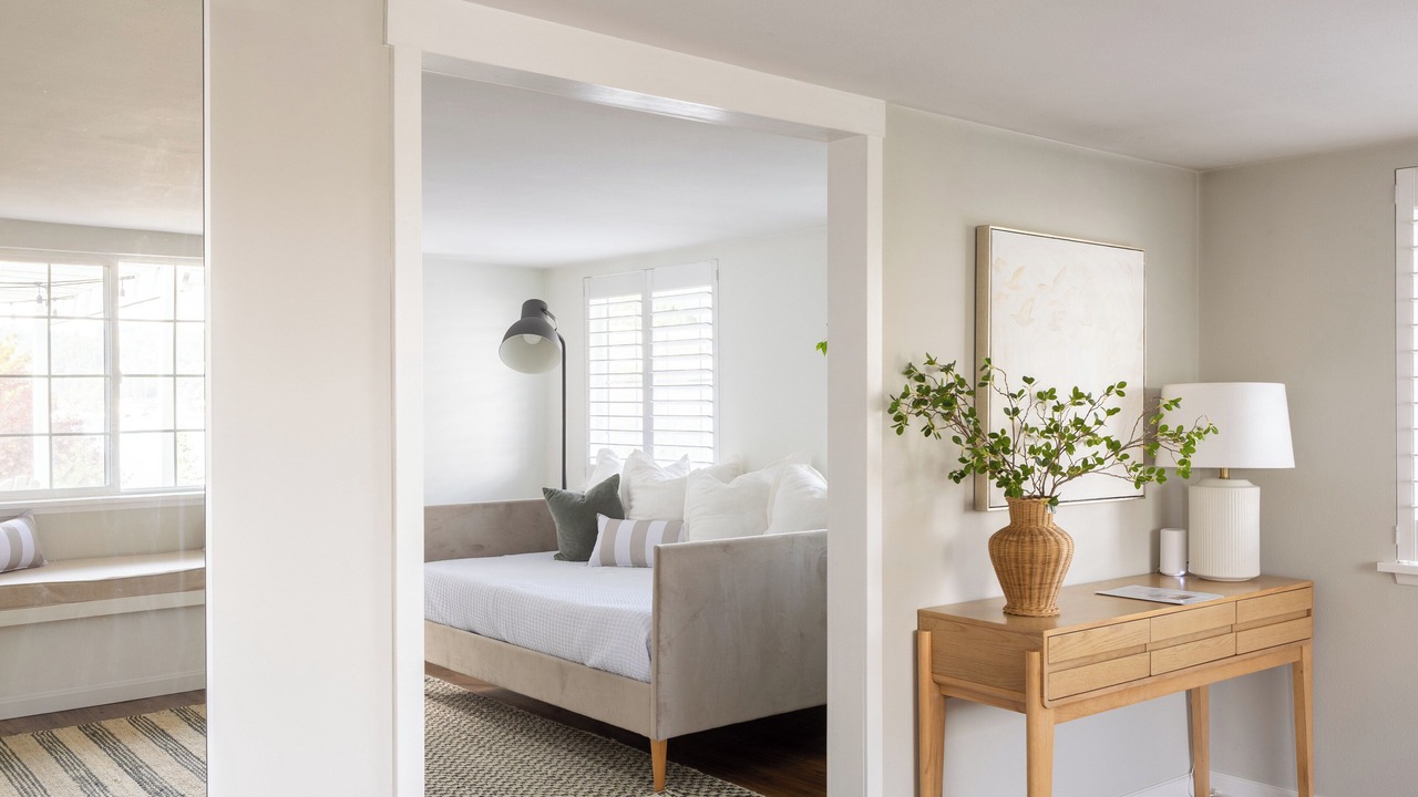 Photo of Bedroom in Poulsbo