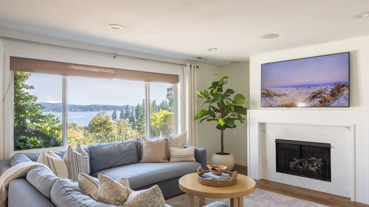 Photo of Livingroom in Poulsbo