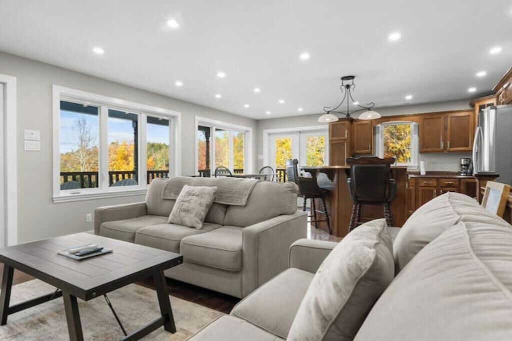 Photo of Livingroom in Pictou County