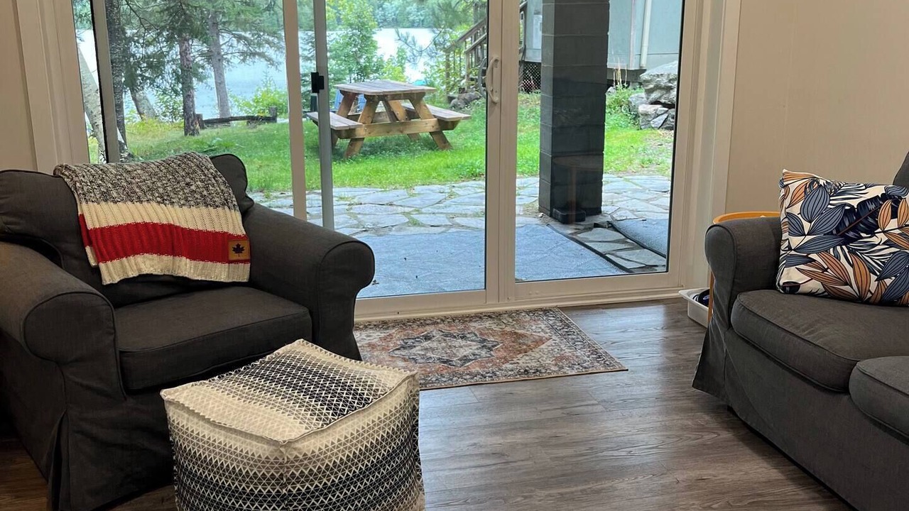Photo of Livingroom in Dunchurch