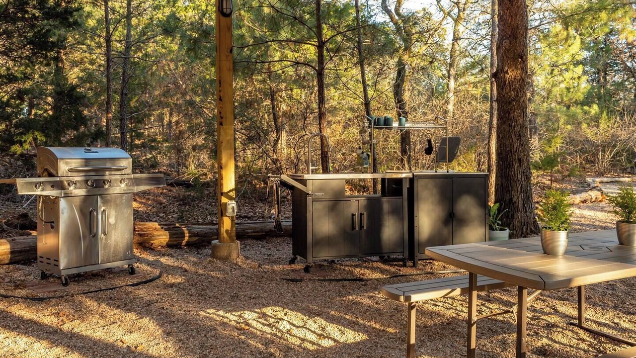 Photo of Outdoor in Paige