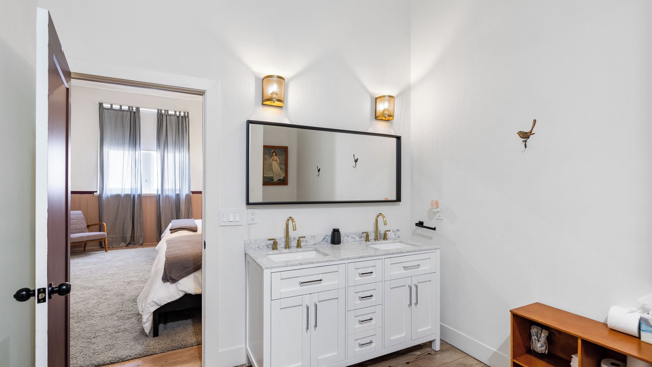 Photo of Bedroom in Cincinnati