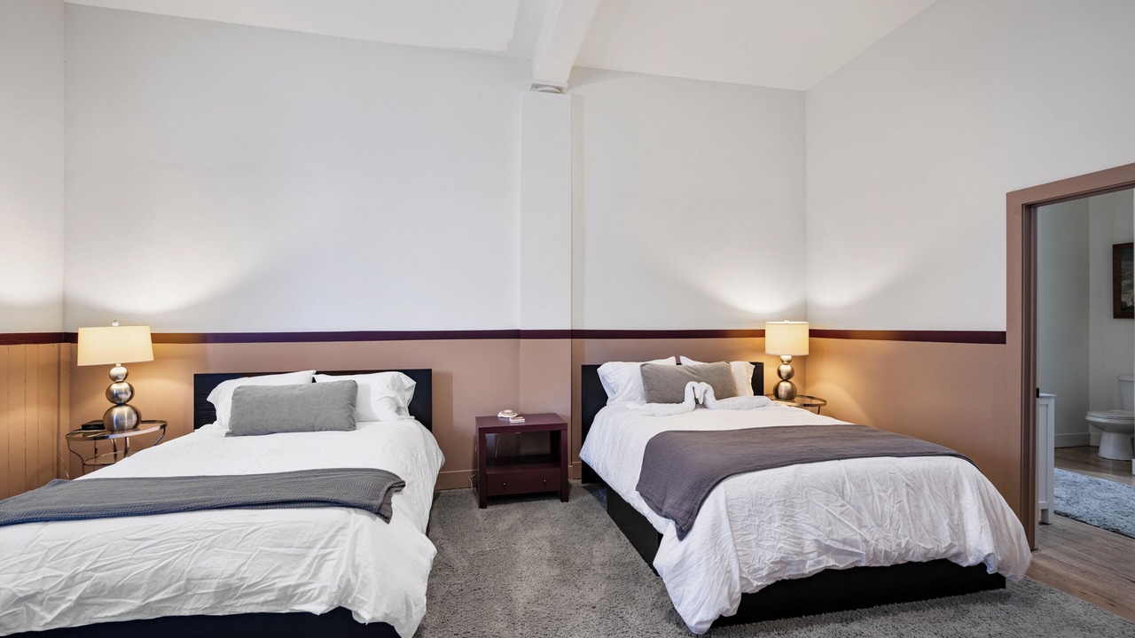 Photo of Bedroom in Cincinnati