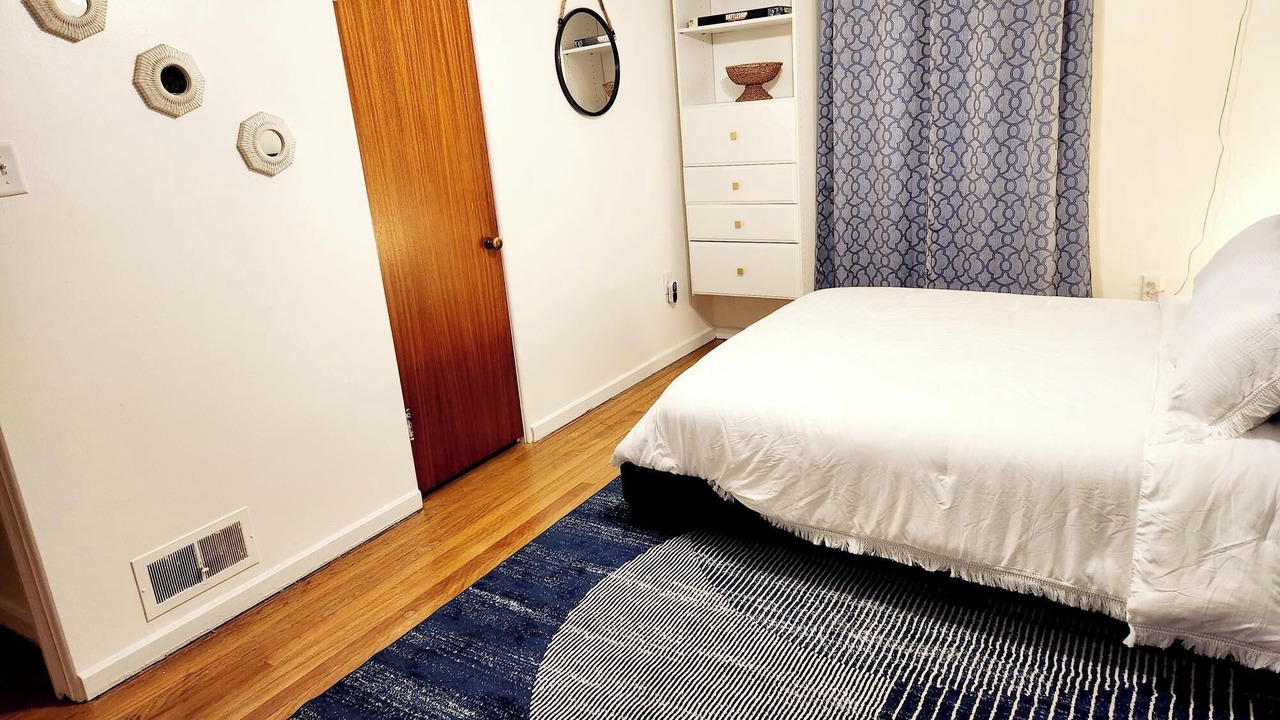 Photo of Bedroom in Godfrey