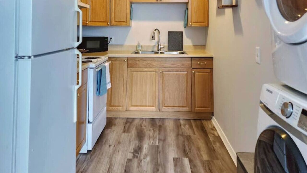 Photo of Kitchen in Indian Orchard