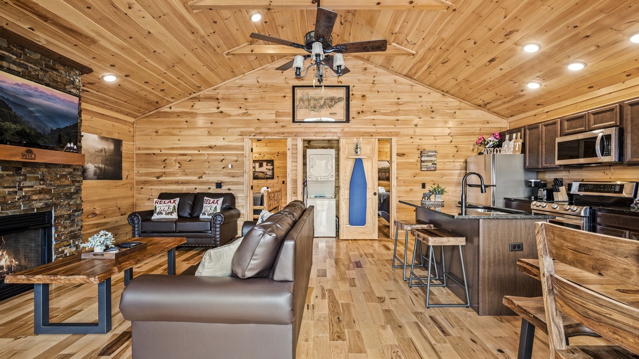 Photo of Others in White Oak Lodge