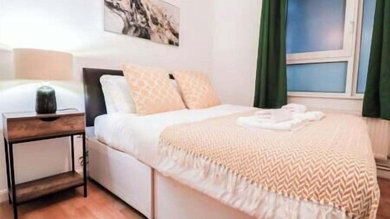 Photo of Bedroom in Belsize