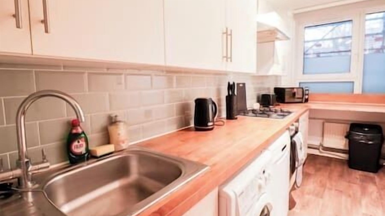 Photo of Kitchen in Belsize