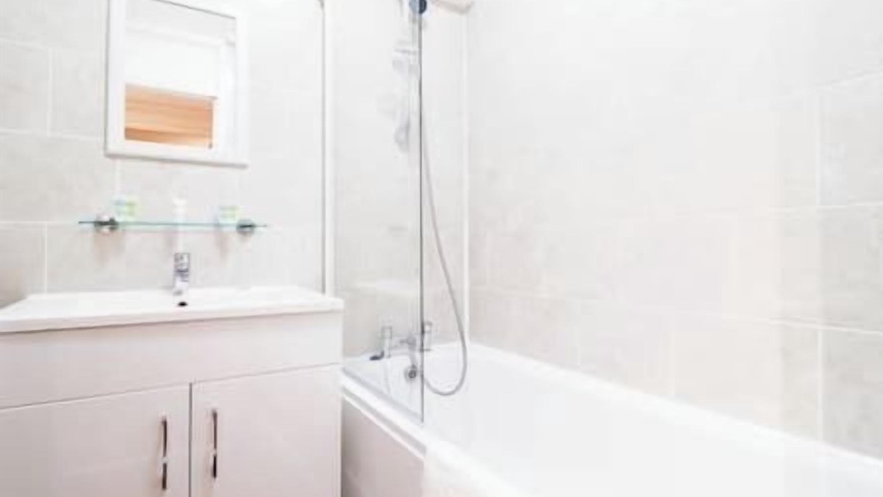 Photo of Bathroom in Belsize
