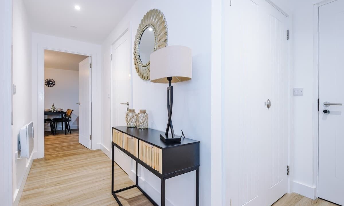 Photo of Others in Vauxhall