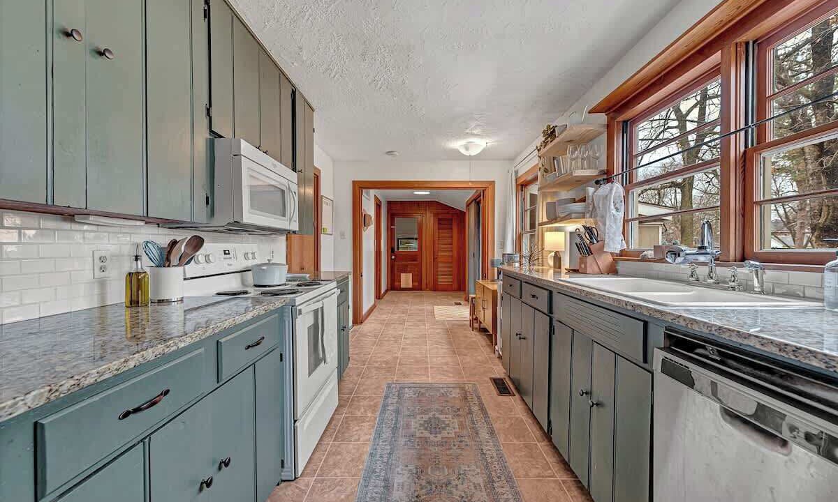 Photo of Kitchen in Siloam Springs