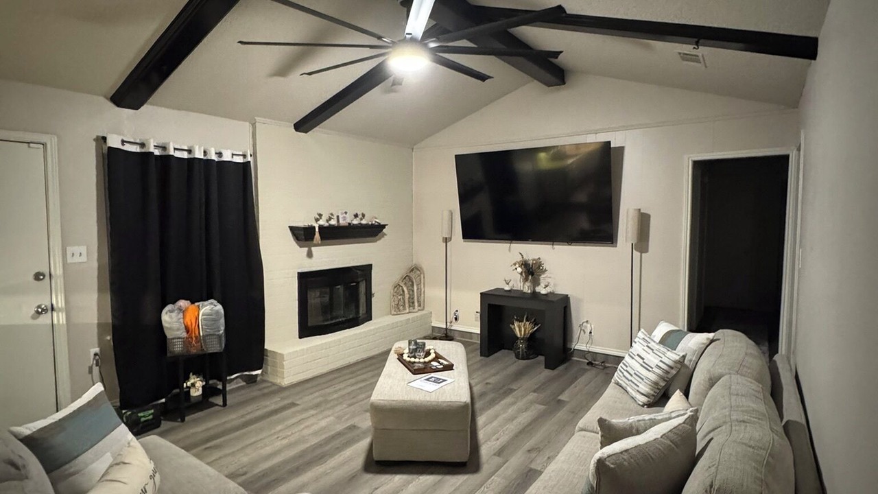 Photo of Livingroom in Lubbock