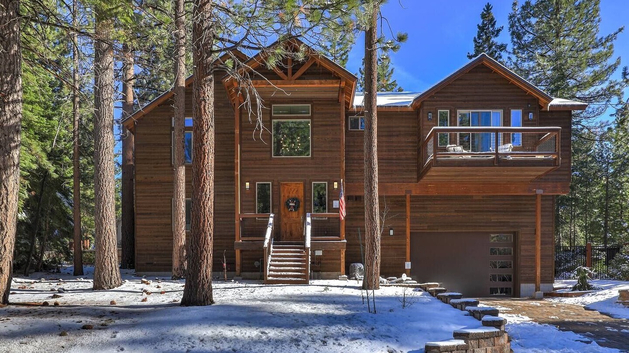 Photo of Outdoor in Country Club Estates